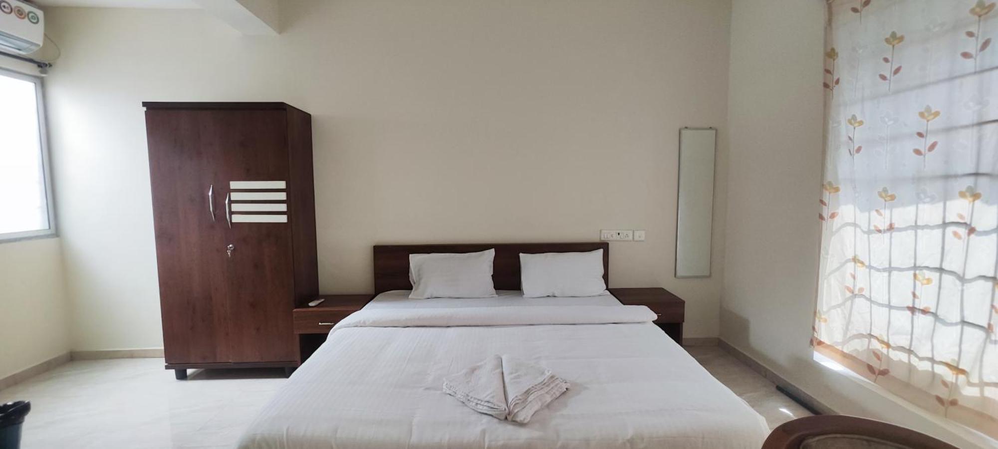 Stayz Inn Elite T Nagar Chennai Exterior photo