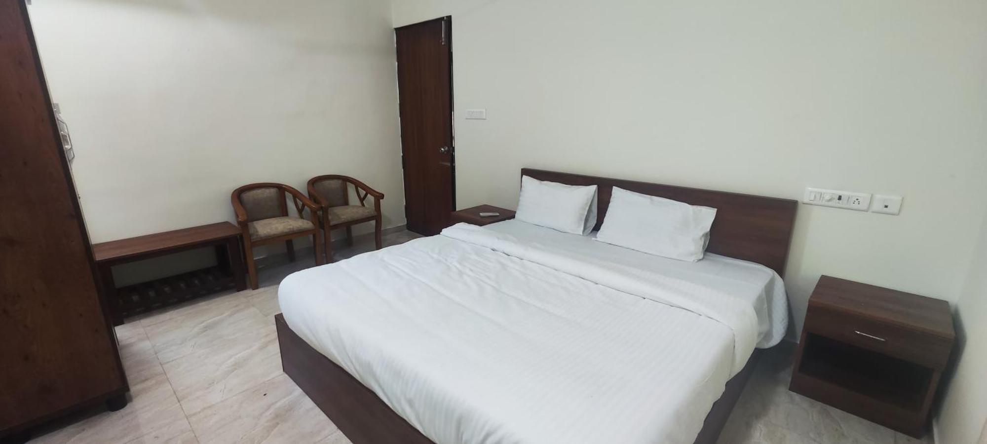 Stayz Inn Elite T Nagar Chennai Exterior photo
